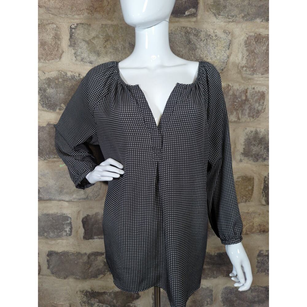 Violet‎ & Claire Blouse Woman's XL Black White Geometric 3/4 Sleeve Semi Sheer